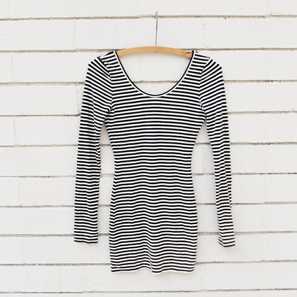 Bodycon stripe dress🌷